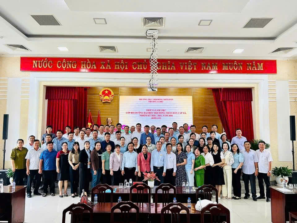 LỚP BỒI DƯỠNG ĐẠI BIỂU HĐND CẤP XÃ, NHIỆM KỲ 2026 – 2031, KHÓA 01 ĐI NGHIÊN CỨU THỰC TẾ TẠI HỘI ĐỒNG NHÂN DÂN PHƯỜNG SA ĐÉC